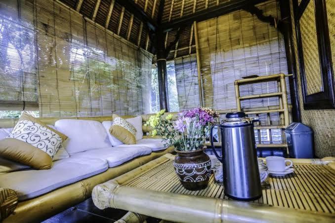 1Bd Guest House In Family Compound1, 15 Minute Walk To Yoga Barn Ubud  Bagian luar foto