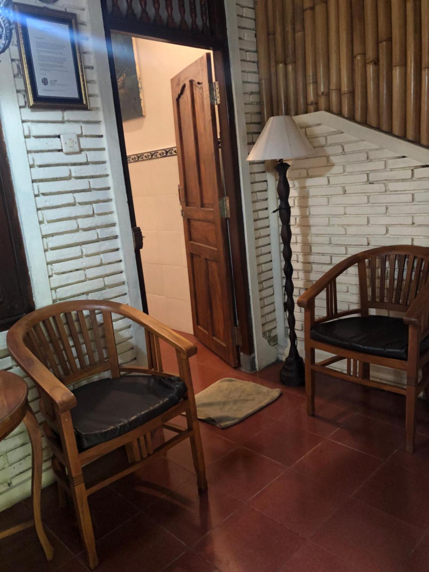 1Bd Guest House In Family Compound1, 15 Minute Walk To Yoga Barn Ubud  Bagian luar foto