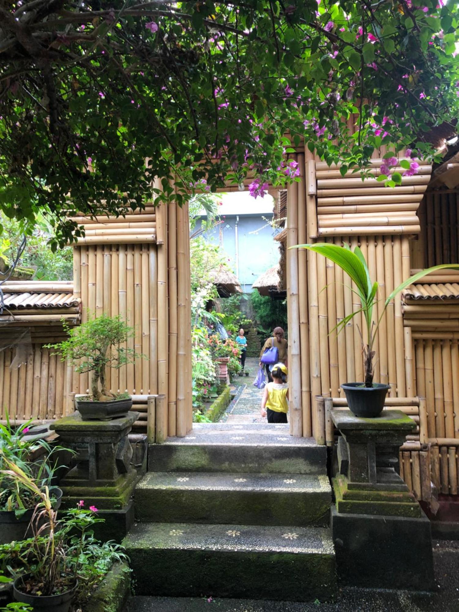 1Bd Guest House In Family Compound1, 15 Minute Walk To Yoga Barn Ubud  Bagian luar foto